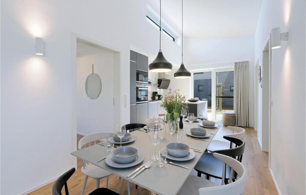 3 Bedroom Stunning Home In Lembruch-Duemmer See Екстер'єр фото